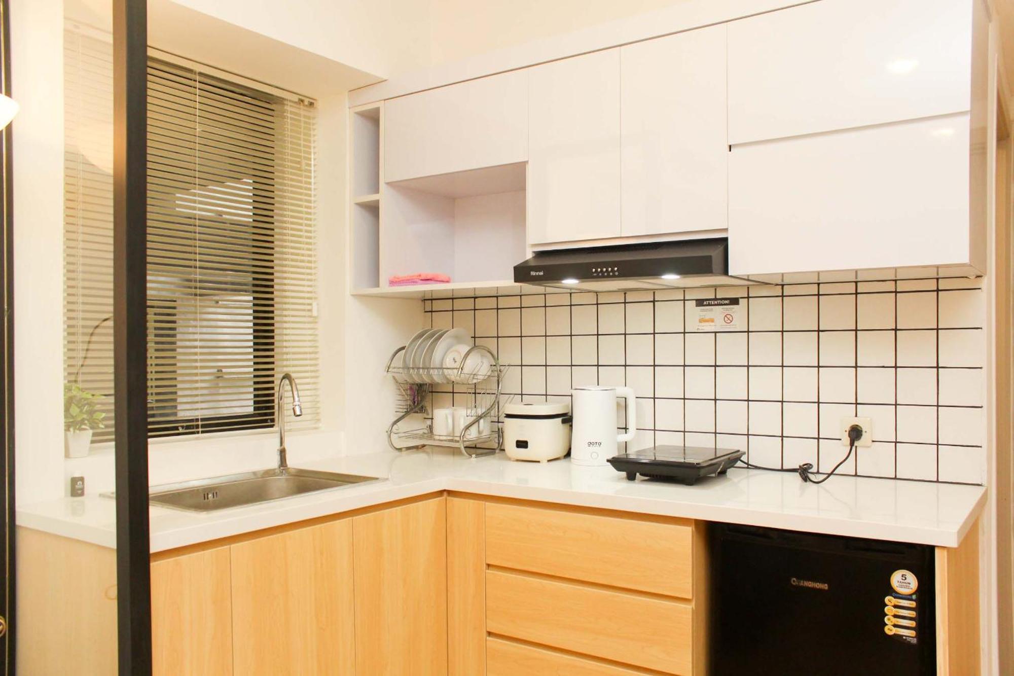 Comfort 2br At Meikarta By Travelio Apartemen Bekasi